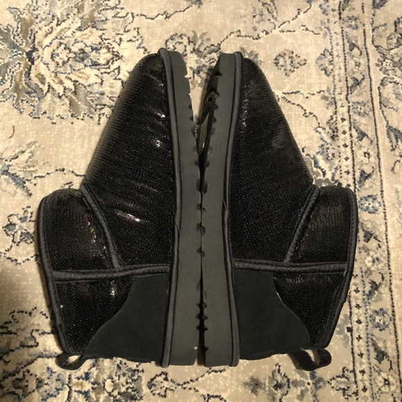 UGG Classic Ultra Mini Mirror Ball Boot Black - Picture 4 of 8